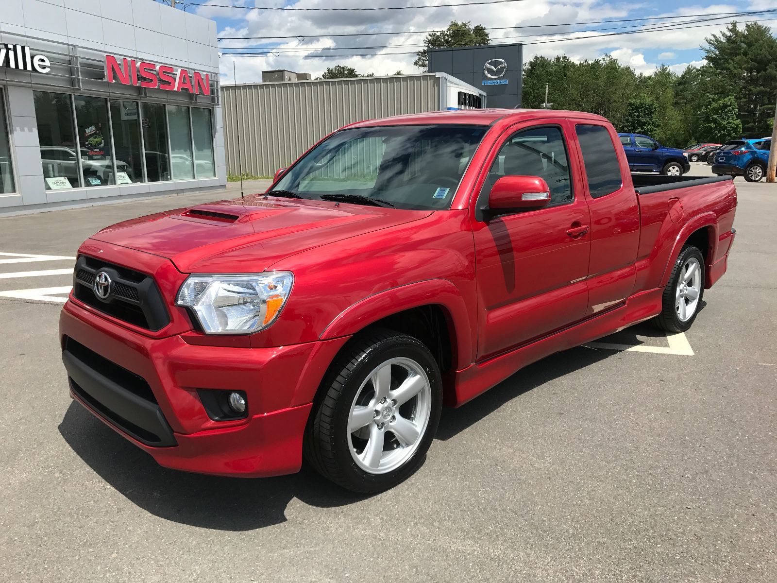 Used 2014 Toyota Tacoma X-RUNNER in Kentville - Used inventory