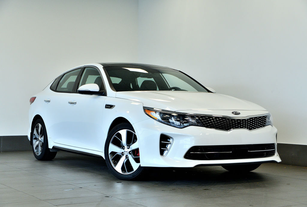 Used 2017 Kia Optima Sxl Turbo At Subaru Sainte Julie 22 941