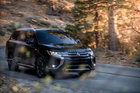 Mitsubishi Outlander PHEV 2019 vs Toyota RAV4 Hybride - 5
