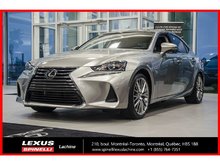 2017 Lexus IS 300 LUXE AWD; CUIR TOIT GPS LSS+