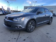 2014 Volkswagen Jetta Highline 1.8T Auto w/ Technology Pkg.