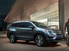 2017 Honda Pilot: the Whole Family Can Climb Aboard