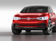 Volkswagen showcases I.D. Crozz electric SUV at Los Angeles Auto Show