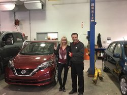 Nissan Versa Note sv 2017 rouge