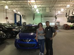 Nissan Micra bleu 2017