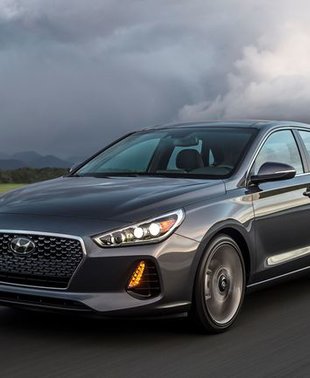 All the versions offered in the 2018 Hyundai Elantra GT lineup
