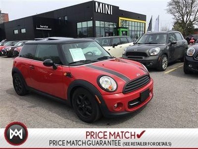 2012 MINI Cooper Classic LOCAL TRADE RED ON BLACK LOADED SUNROOF LEATHERETTE 6SPD MANUAL FUN