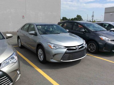 2017 Toyota Camry 4-Door Sedan LE 6A