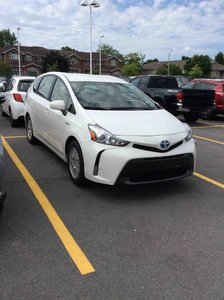 2017 Toyota Prius v