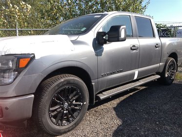 New 2018 Nissan Titan Crew Cab Sv Midnight Edition For Sale In
