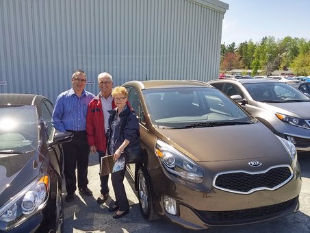 Kia Rondo 2015