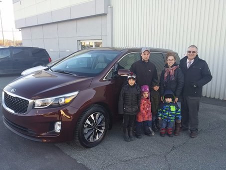 Kia Sedona 2015