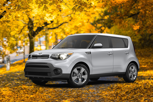 Faire la cueillette de citrouilles en Kia Soul, c’est parfait!