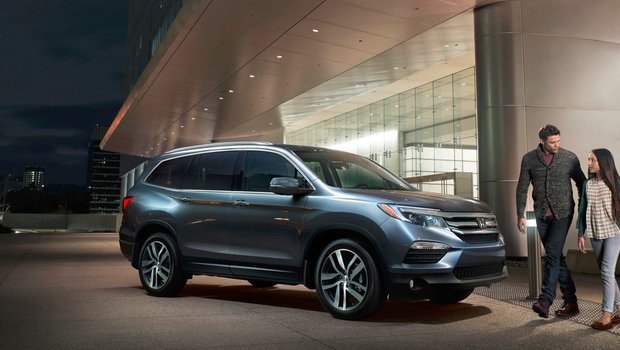 2017 Honda Pilot: the Whole Family Can Climb Aboard
