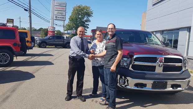 Merci à Mme. Josée Malenfant et M. Simon Beaulieu de la Ferme L'Ansillon pour l'achat de leur nouveau Ram 1500.