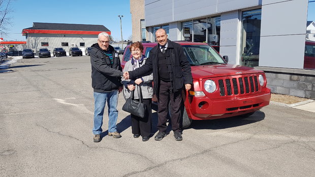 Merci à M. et Mme. Julien Robichaux pour l'achat de leur nouveau Jeep Patriot.