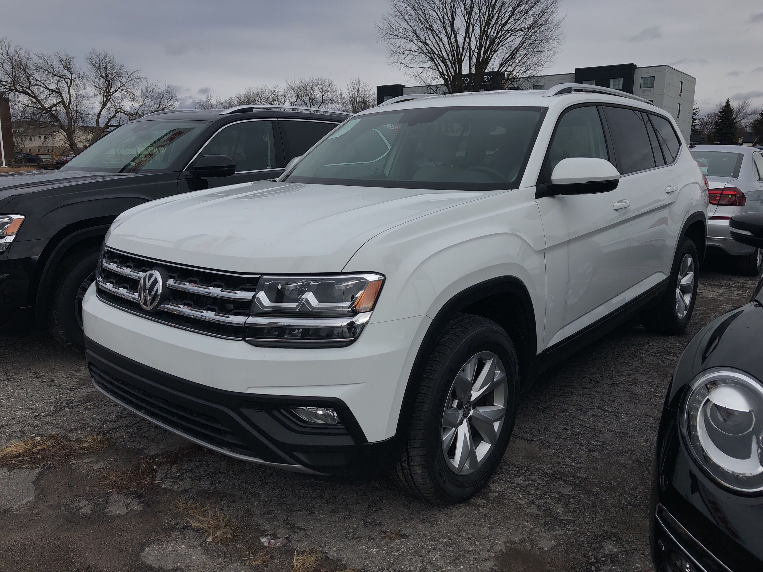 New 2018 Volkswagen Atlas COMFORTLINE 3.6 FSI 4MOTION Pure White ...