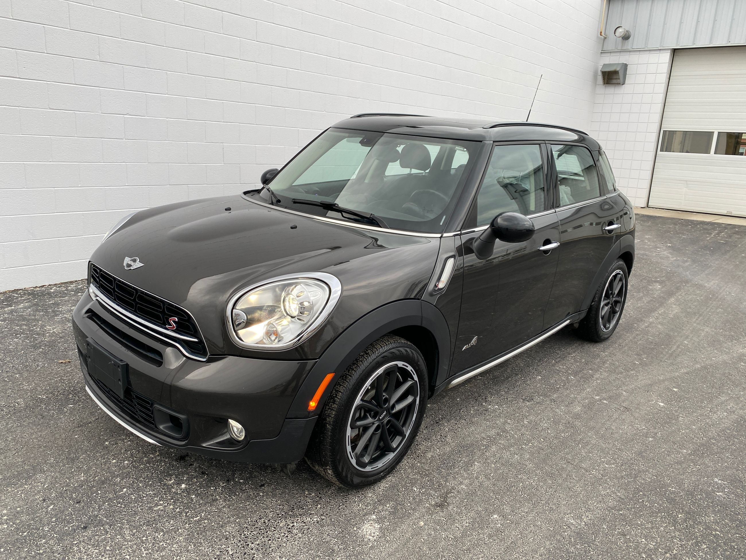 Used 2016 MINI Cooper Countryman S Grey 50,241 KM for Sale - $17595.0 ...